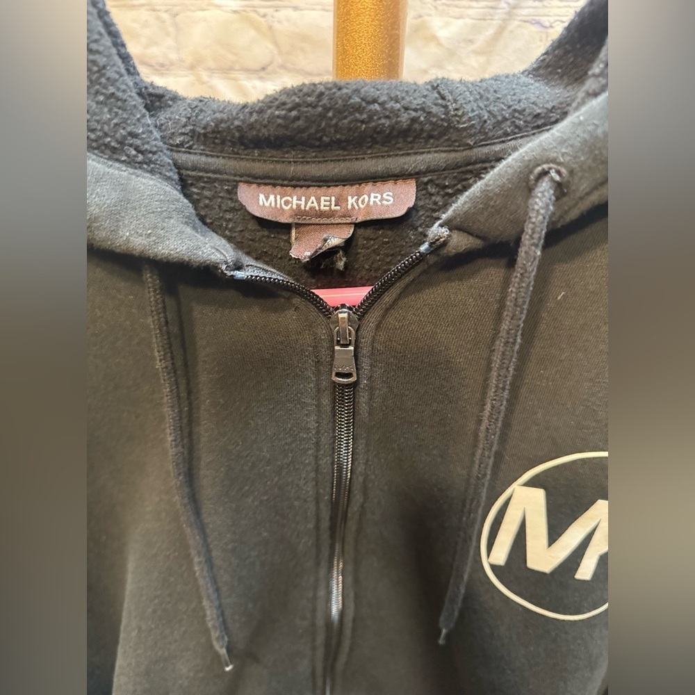 MICHAEL KORS MK LOGO BLACK ZIP UP HOODIE SIZE LARGE - Picture 3 of 6